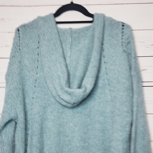 American Eagle Jegging Fit Hooded Sweater - Picture 7 of 8